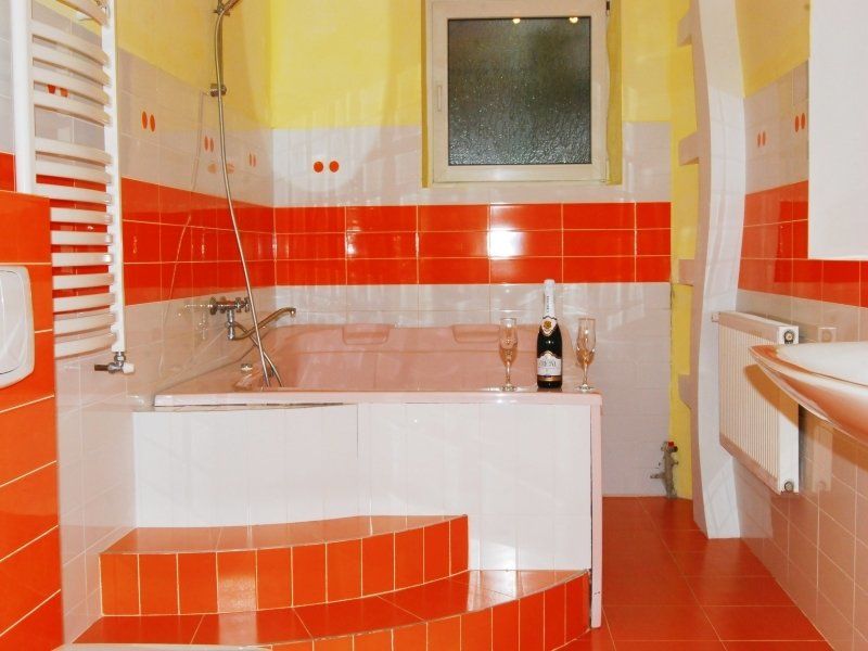 Gloria Mini-Hotel Chişinǎu Buitenkant foto