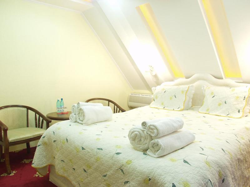 Gloria Mini-Hotel Chişinǎu Buitenkant foto